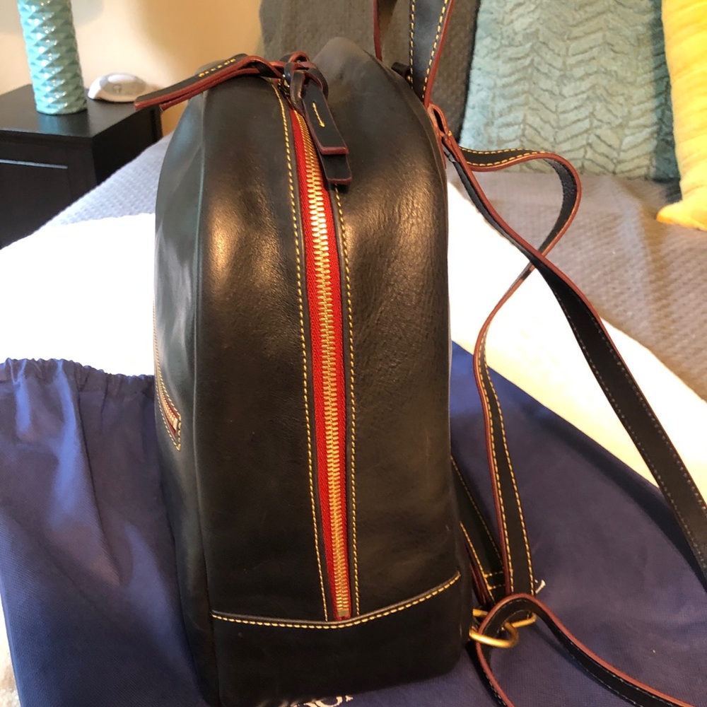 Dooney & Bourke Florentine Ronnie backpack - Picture 4 of 8